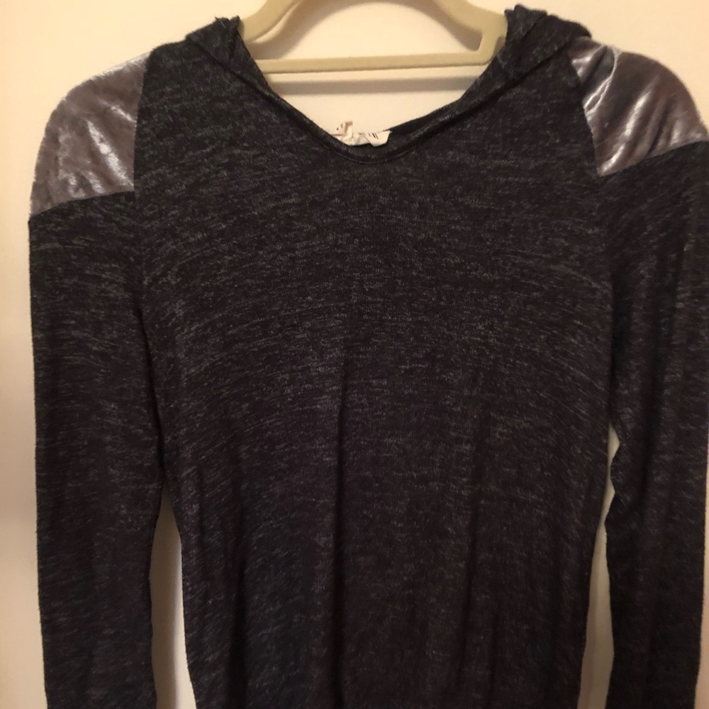 Grey light weight hoodie top